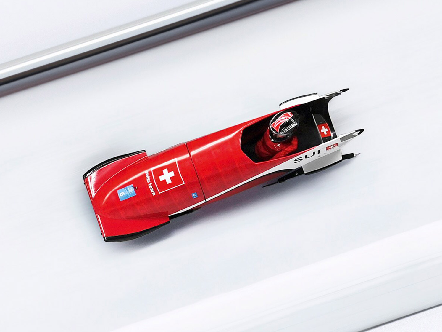 疾驰的单人雪车