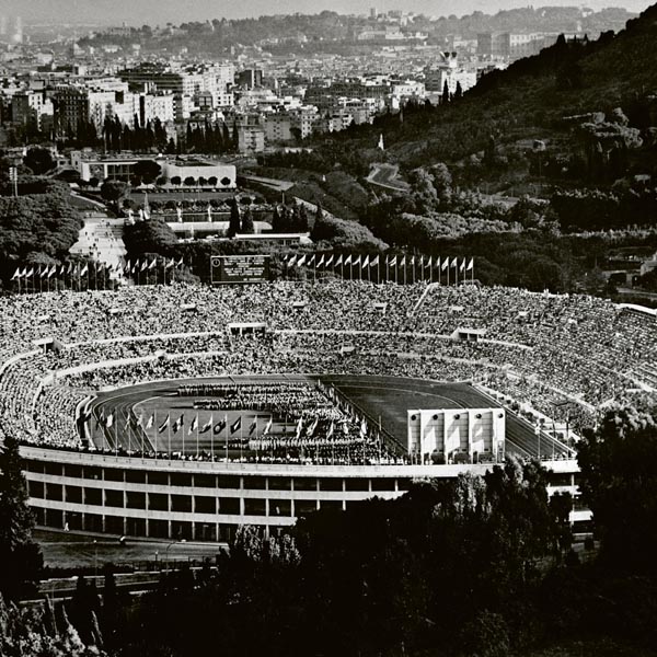 1960年罗马奥运会期间人山人海的体育场