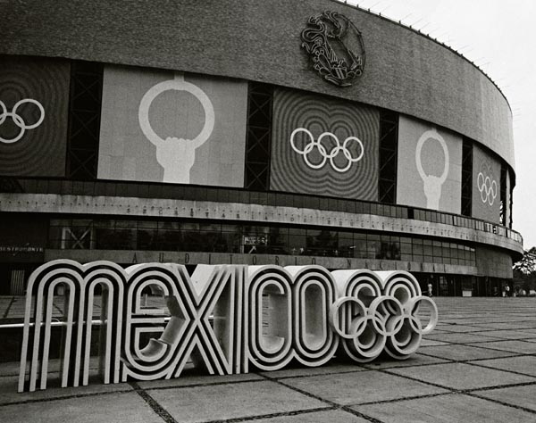 1968年墨西哥城奥运会期间体育场全景
