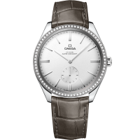 40毫米, 精钢表壳 搭配 皮表带