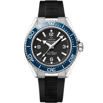 海马系列 海洋宇宙60<span class="nowrap">0米</span> 42毫米, 精钢表壳 搭配 橡胶表带 - 21732422101002