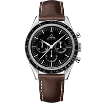 超霸系列 周年<span class="nowrap">系列</span> 39.7毫米, 精钢表壳 搭配 皮表带 - 31132403001001