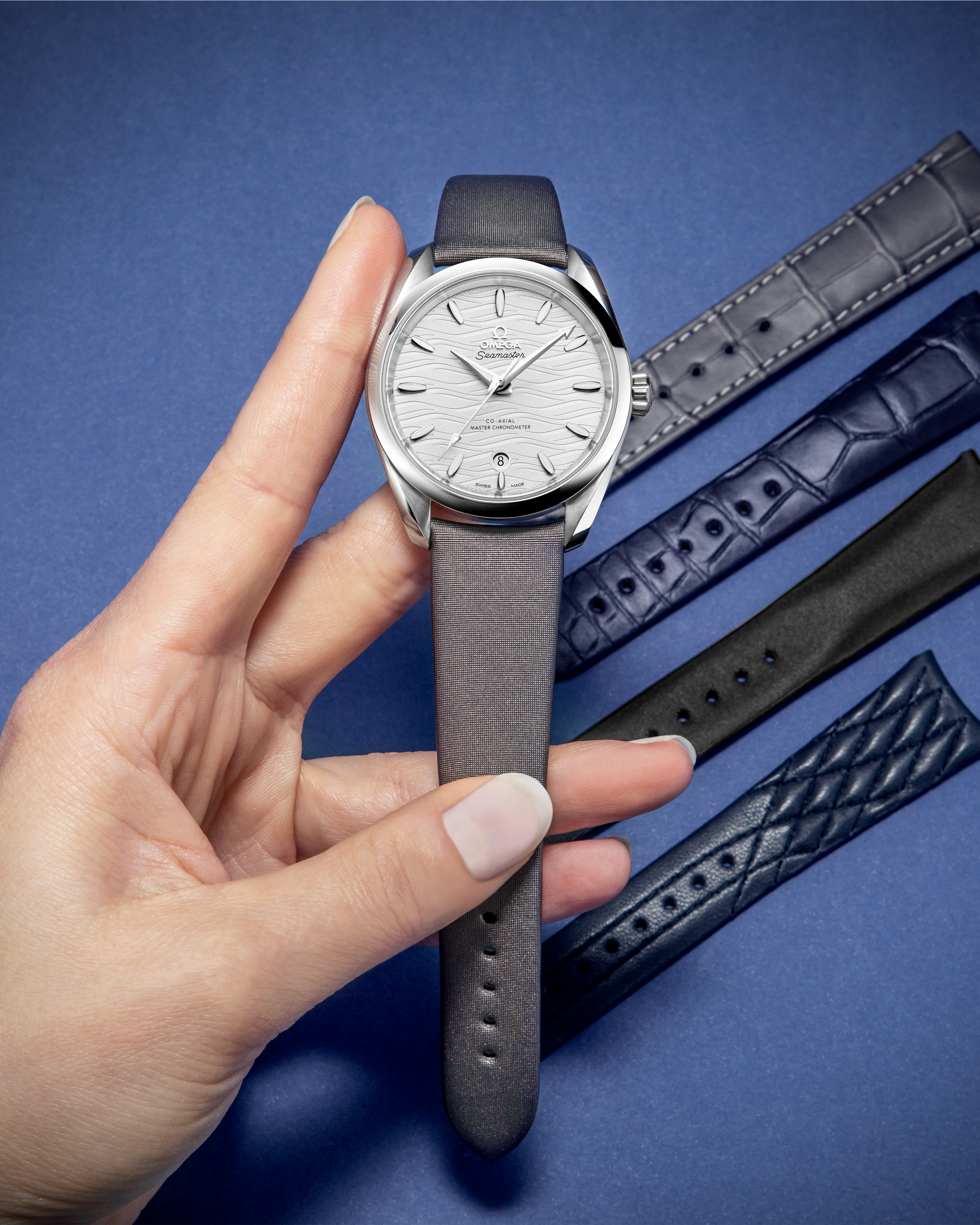 - 科技缎面灰色表带 - 032CWZ010006|025STZ008680 - 影像 5