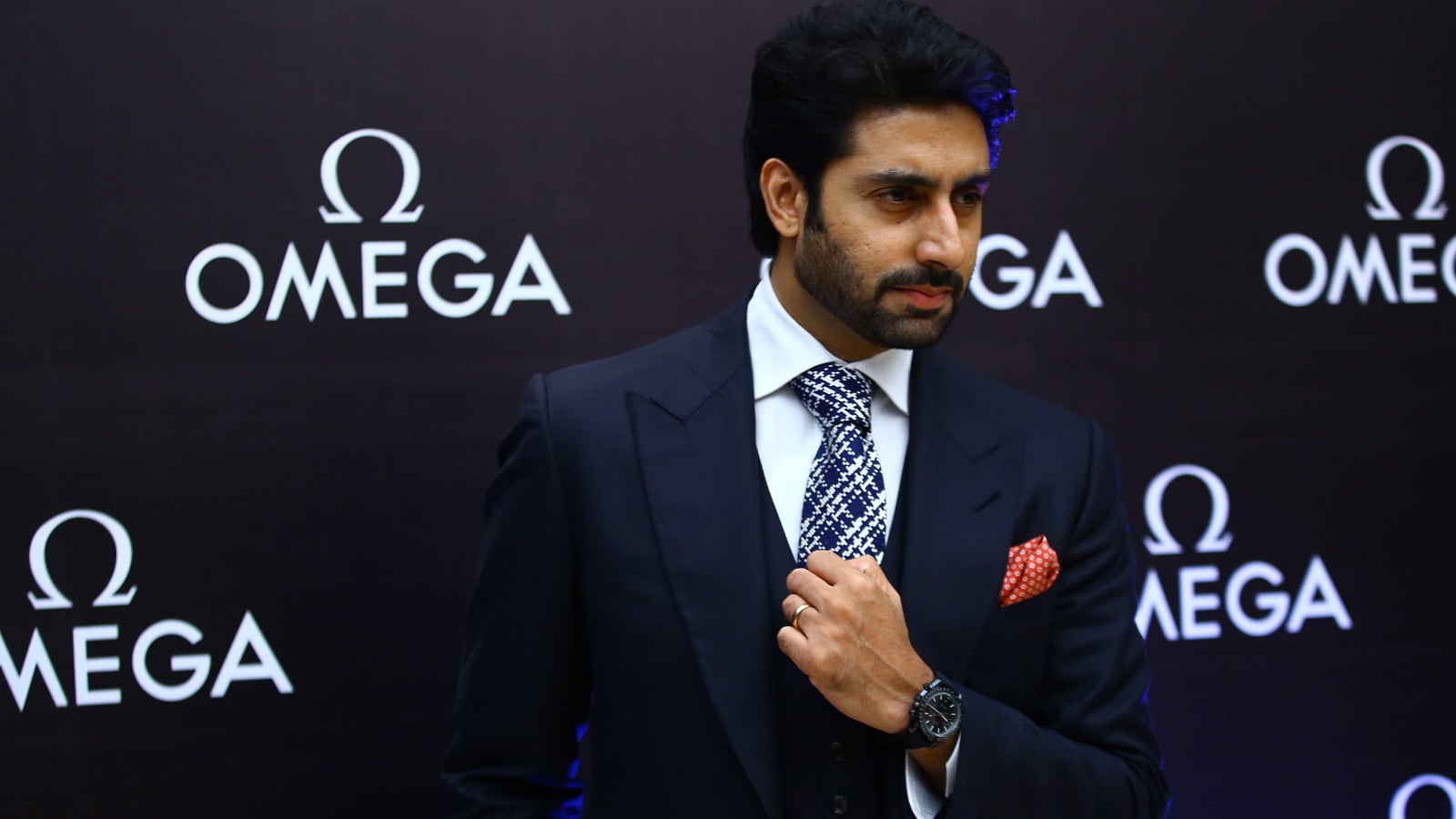 欧米茄腕表: 欧米茄银幕传奇 - 滑动 2 - 8720