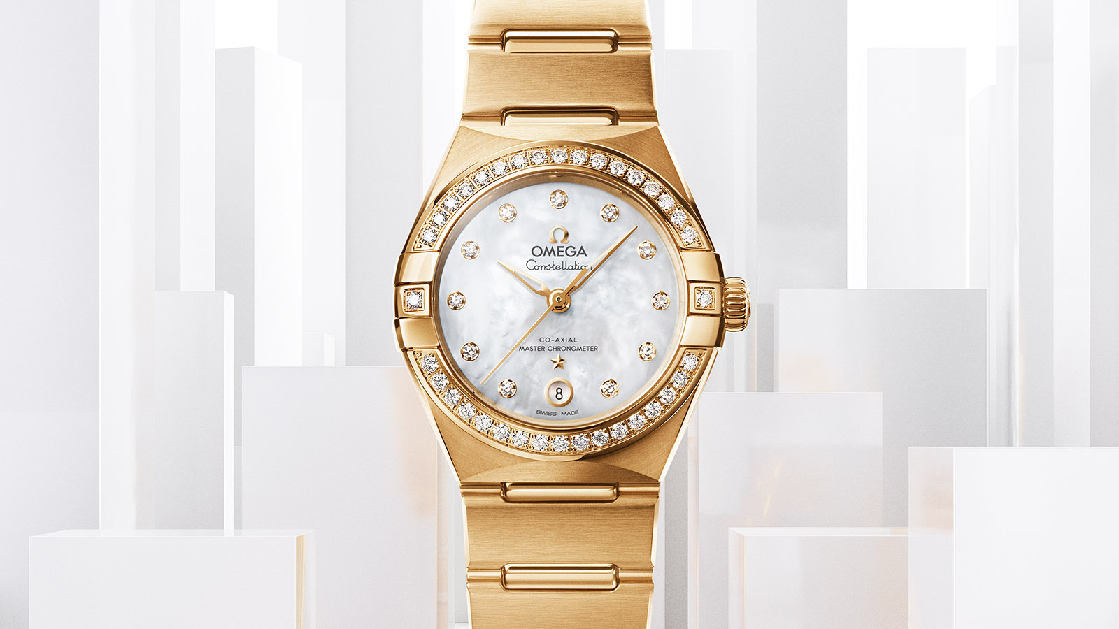 OMEGA Constellation Manhattan