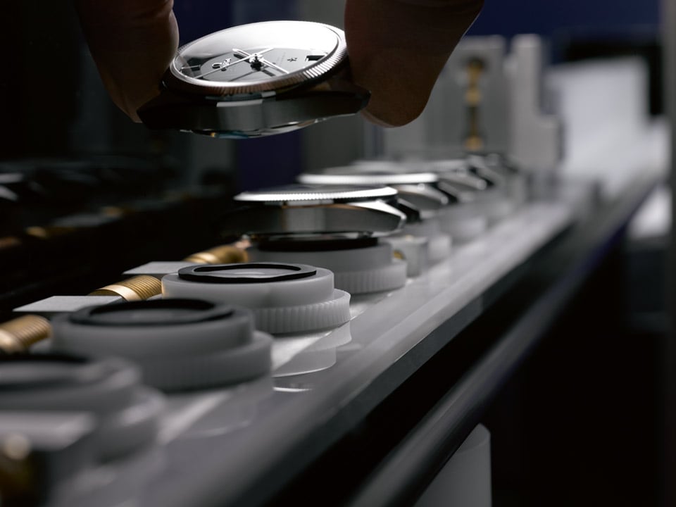  至臻天文台认证